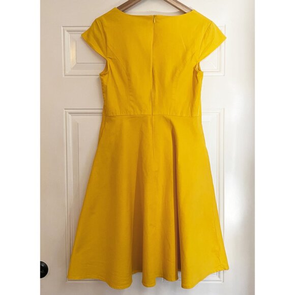 1950s Vintage-Style Swing Dress with Pockets - Picture 3 of 7